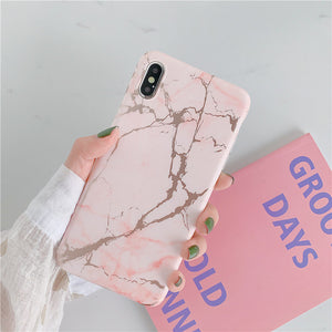 Luxury Gold Strip Crack Marble Holder Case For iPhone